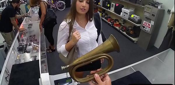  Big ass woman gets ripped by pawn keeper
